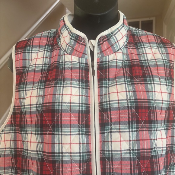 Coldwater Creek Nice Red Green Blue Plaid Lightweight Quilted Vest 3X - Picture 2 of 5